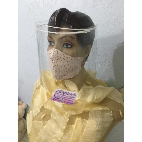Protetor facial em acrílico e acetato